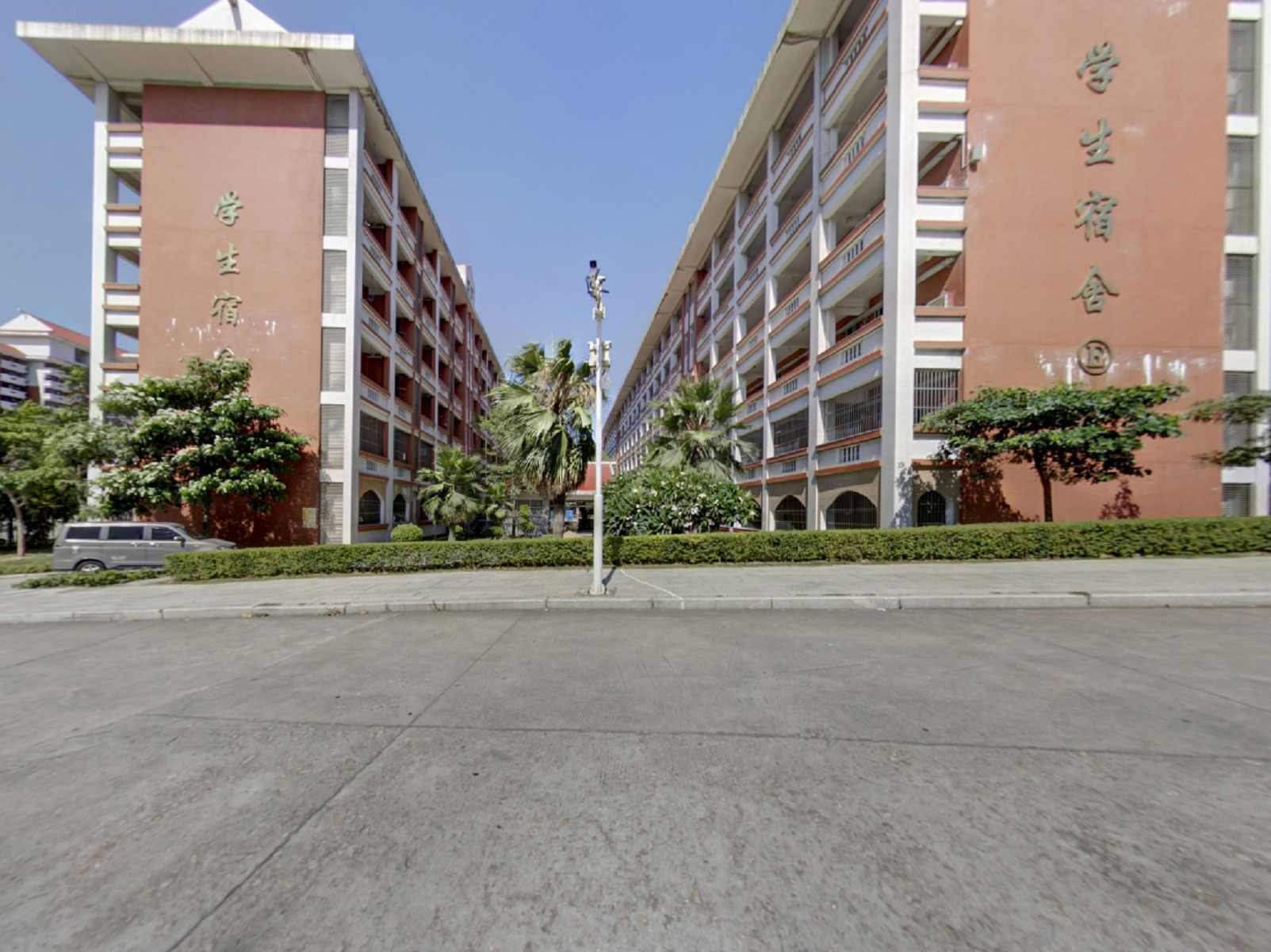  p>泉州轻工职业学院(quanzhou college of technology)是由 a href="