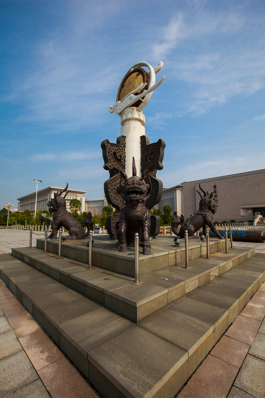  p>宜春市博物馆位于江西省宜春市芦洲北路536号,成立于1979年.