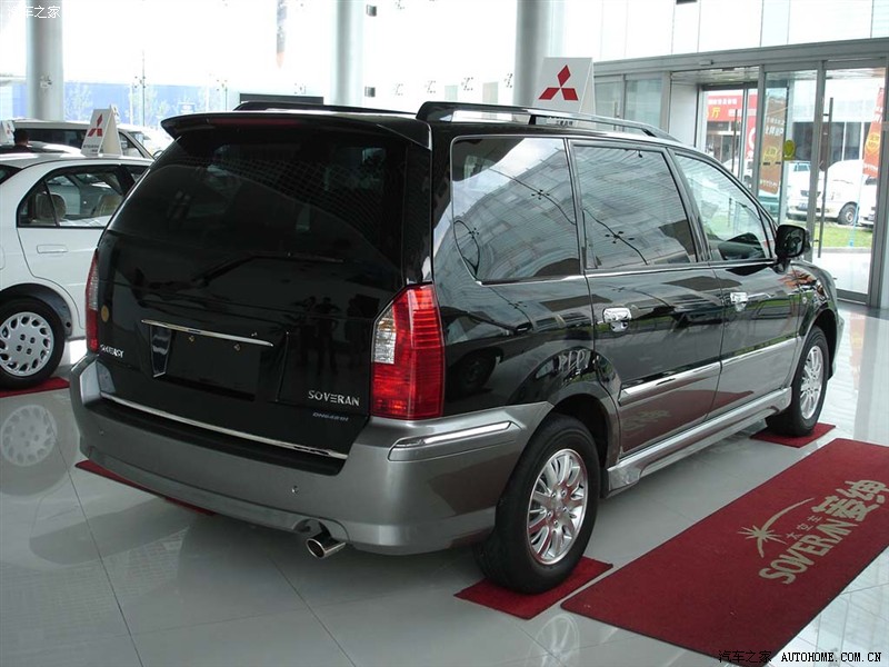  p>菱绅是引进自台湾中华汽车的savrin,而其原型是三菱space wagon,这