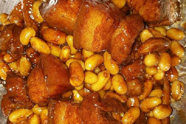 红烧肉黄豆