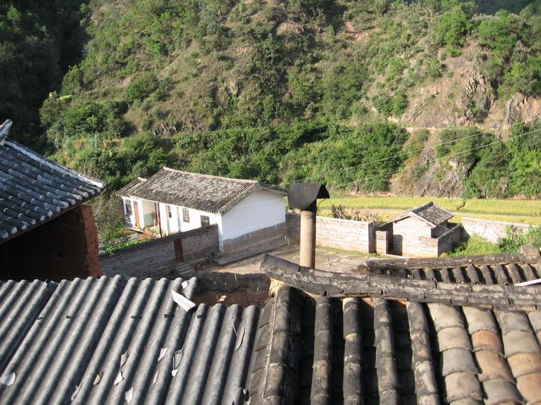  p>襄垣县古韩镇西河底村位于县城西北,属城中型村庄,迎宾西街,榆长线