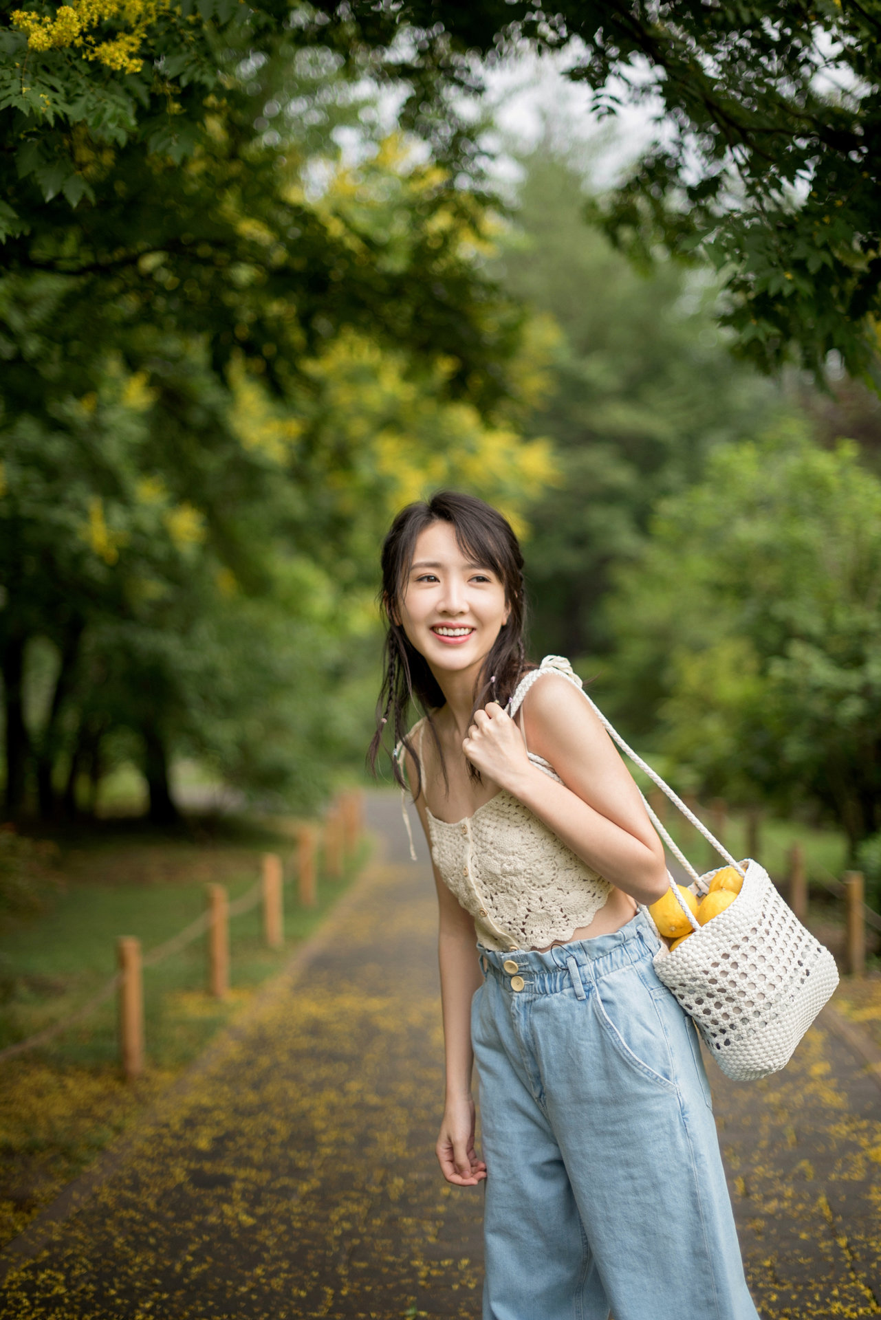 参演悬疑喜剧电影《 a target="_blank" href="/item/岛囧/19275197"