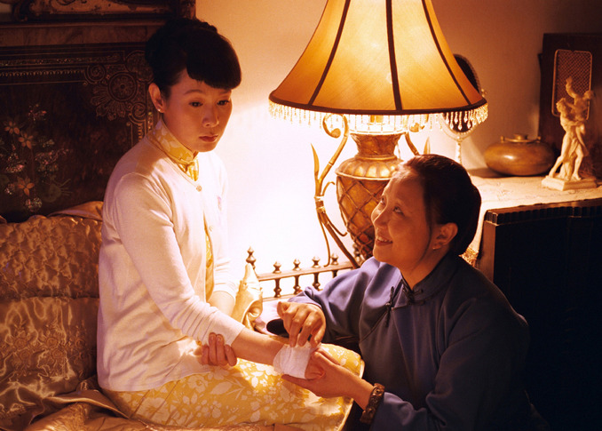  p>电影《心中有鬼》是一部由滕华弢执导的惊悚类型的爱情电影, a