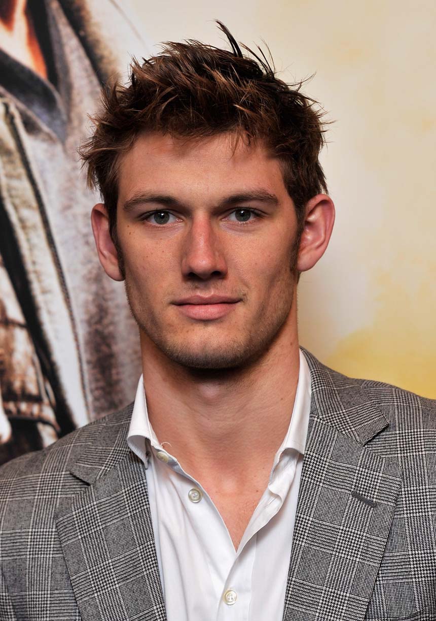  p>亚历克斯·帕蒂弗 i>(alex pettyfer) /i>,1990年4月10日出生于