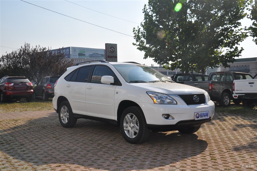  p data-id="gn7erhfcg0">旗胜v3是黄海汽车首款采用全承载式车身设计