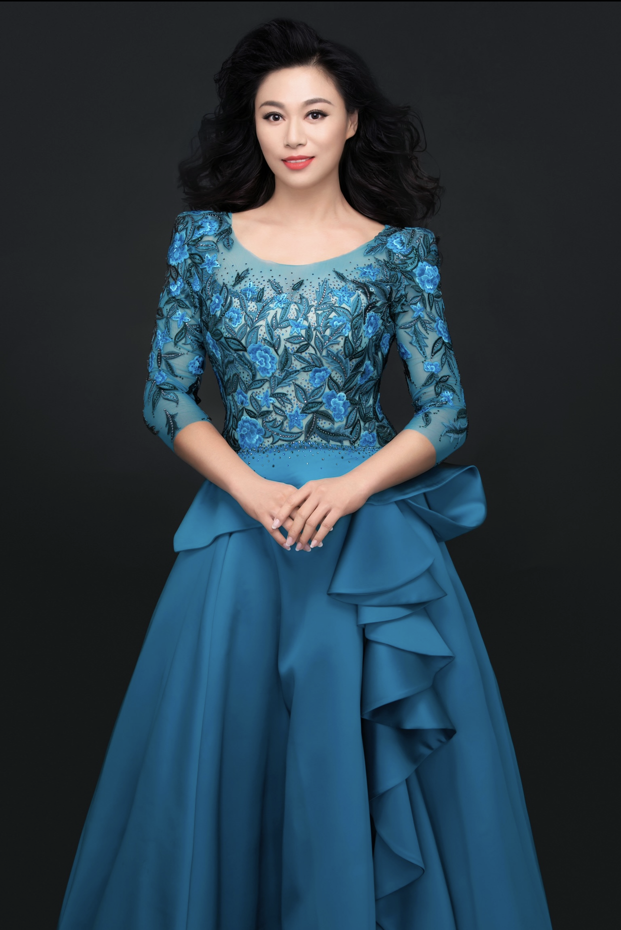  p data-id="go0418d9u3">十大青年女中音歌唱家, a target="_blank"