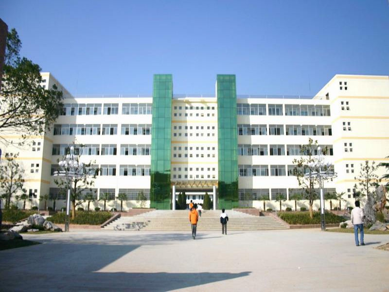 安徽怀宁新安中学