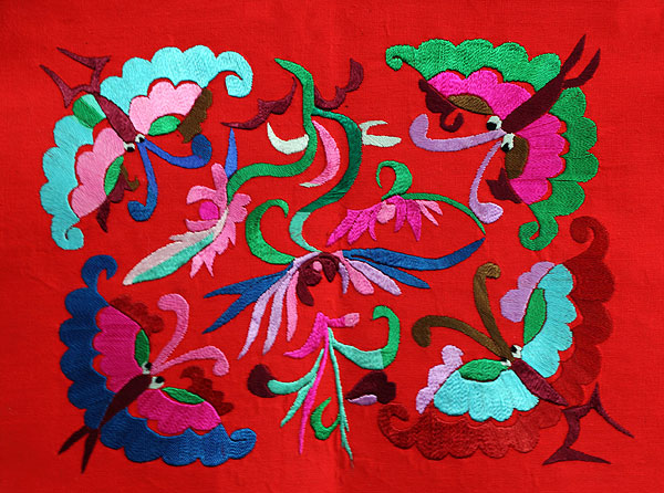  p> a href="#" data-lemmaid="7752476">苗绣 /a>是指中国 a href="