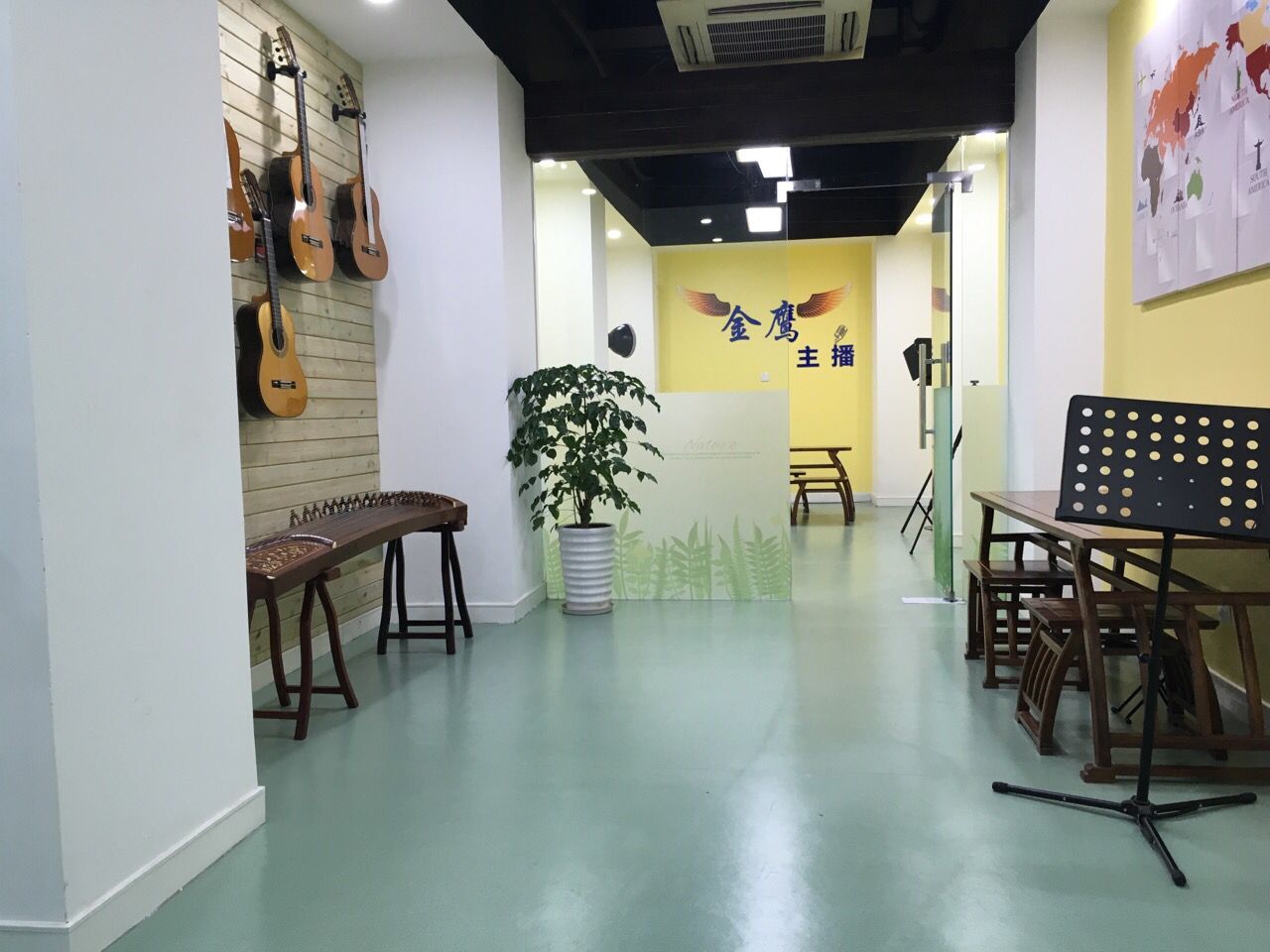  p>杭州金鹰艺术专修学校是由教育局批准成立,监督管理的艺术高考培训