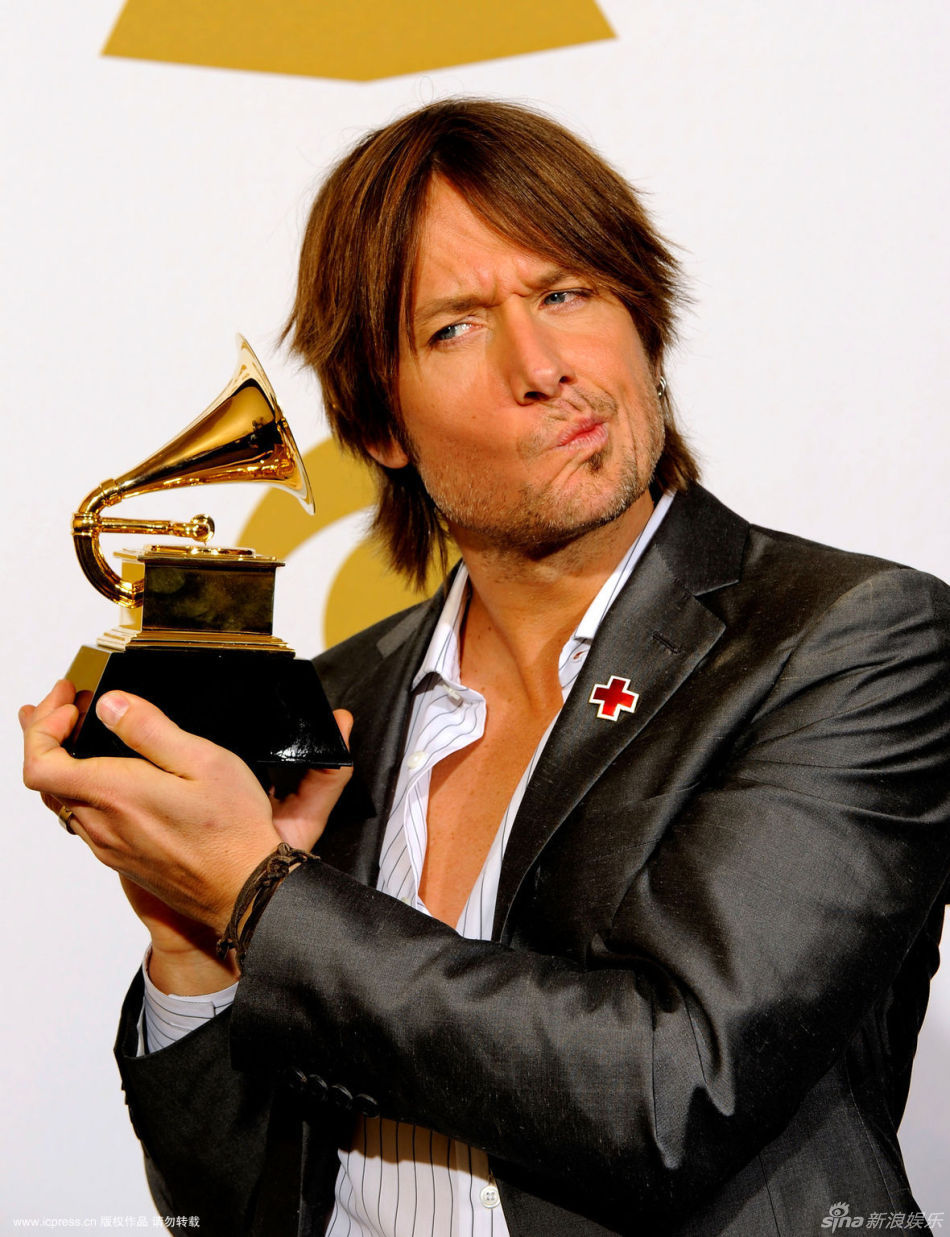  p>凯斯·厄本(keith urban),1967年10月26日出生于新西兰旺格雷