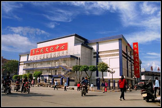  p data-id="gnbtr09lcw">旧水坑村位于广东省广州市番禺区大龙街道