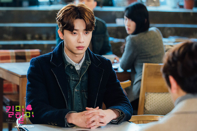  p>《kill me heal me》 i>(杀了我治愈我) /i>是 a>韩国mbc电视台 /a