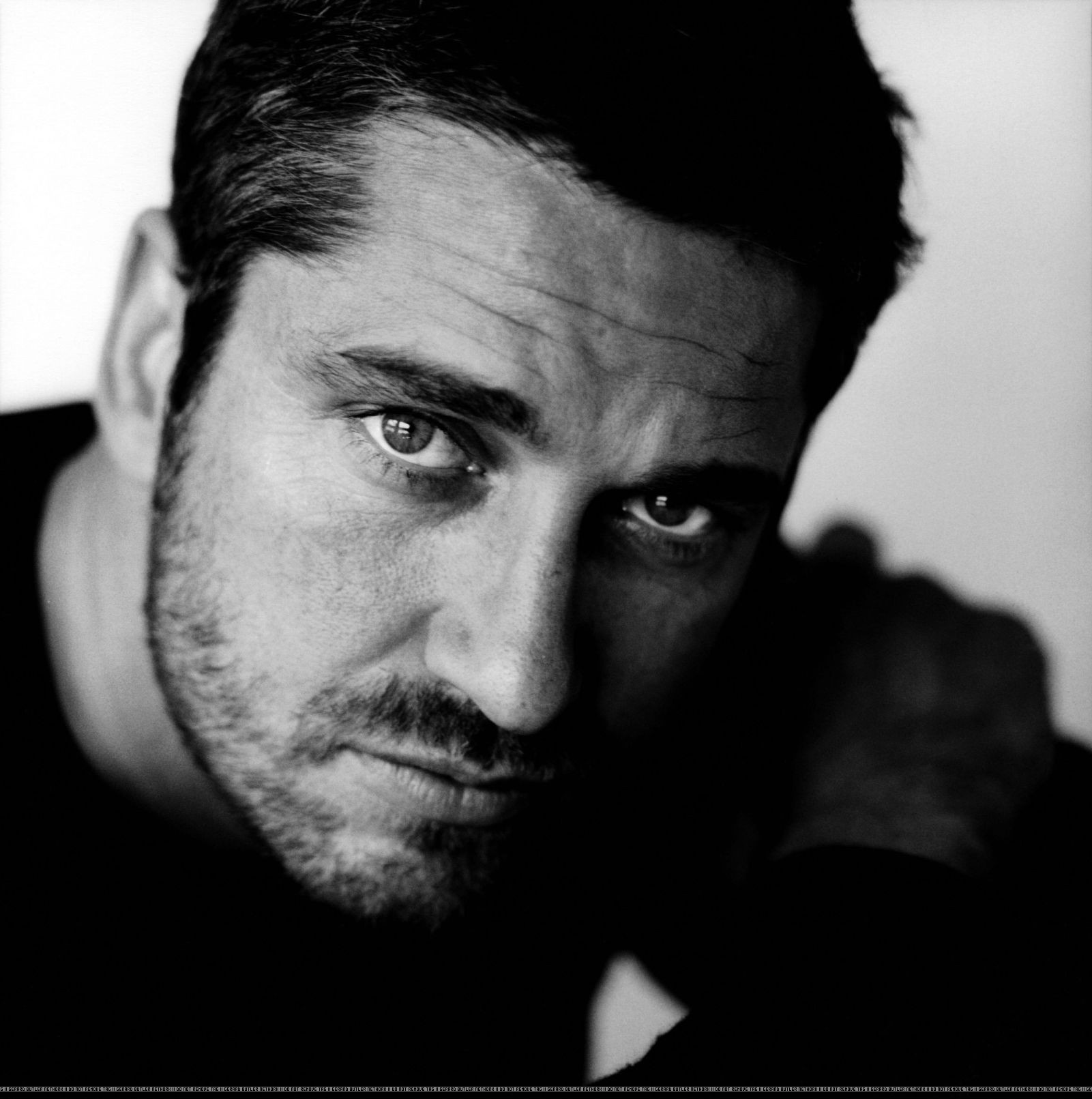  p>杰拉德·巴特勒(gerard butler),1969年11月13日出生于 a target="