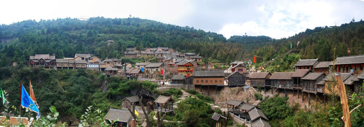 抱犊寨（河南省栾川抱犊寨红色旅游区）_百度百科