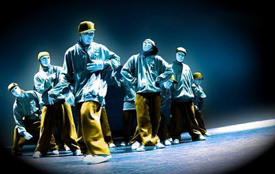 popping最基本的元素为pop,是指通过肌肉的快速收缩