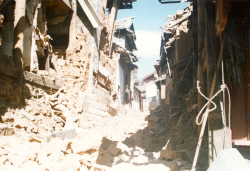 1996年2月3日云南省丽江地区7.0级地震