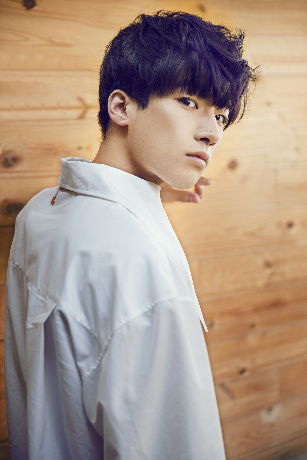  p>金灿,1997年9月20日出生于辽宁省大连市,中国内地男演员.