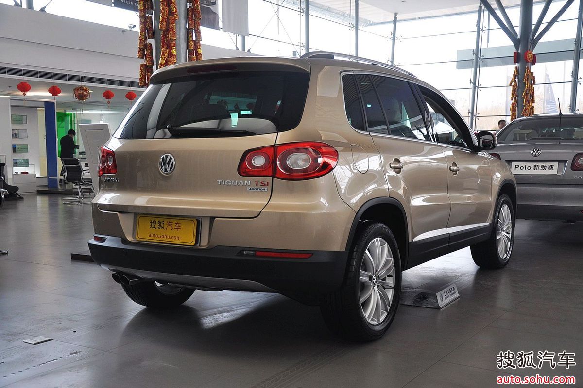  p>大众途观是一款 a href="#" data-lemmaid="3291804">上海大众 /a>