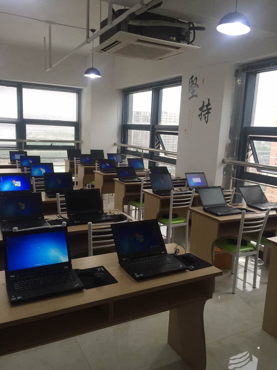 杭州知言软件科技有限公司