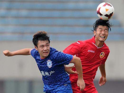  p data-id="gnwxe8g4wg">曹国栋,中国足球运动员,湖北年轻球员的代表