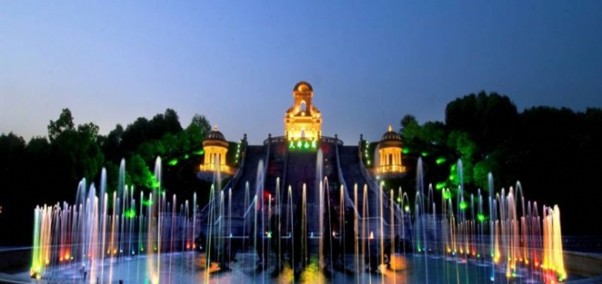  p>天都城欢乐四季公园位于杭州市 a target="_blank" href="/item