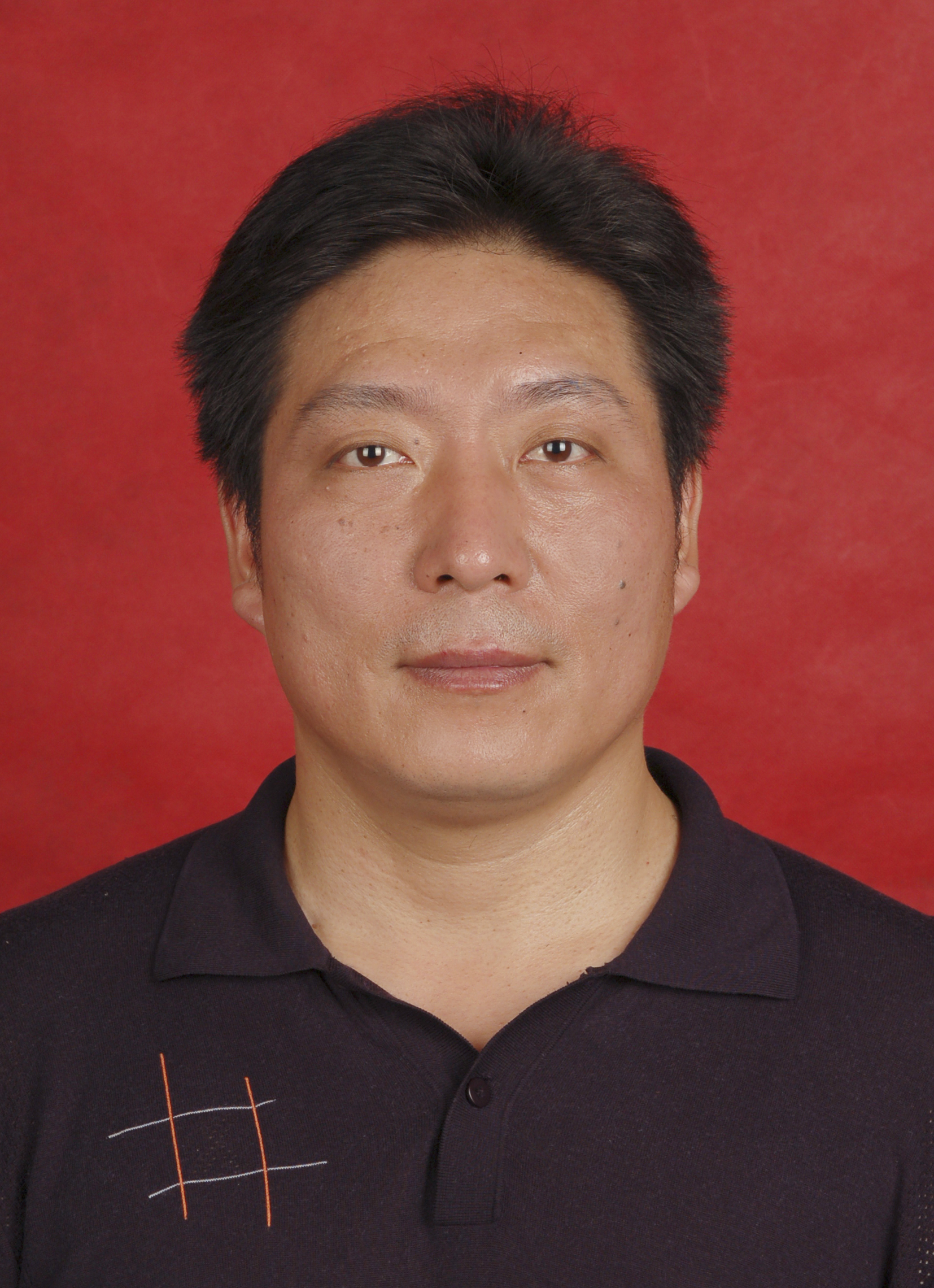  /p> p>现任安庆市大观区委常委,区纪委书记,监委主任 . /p>