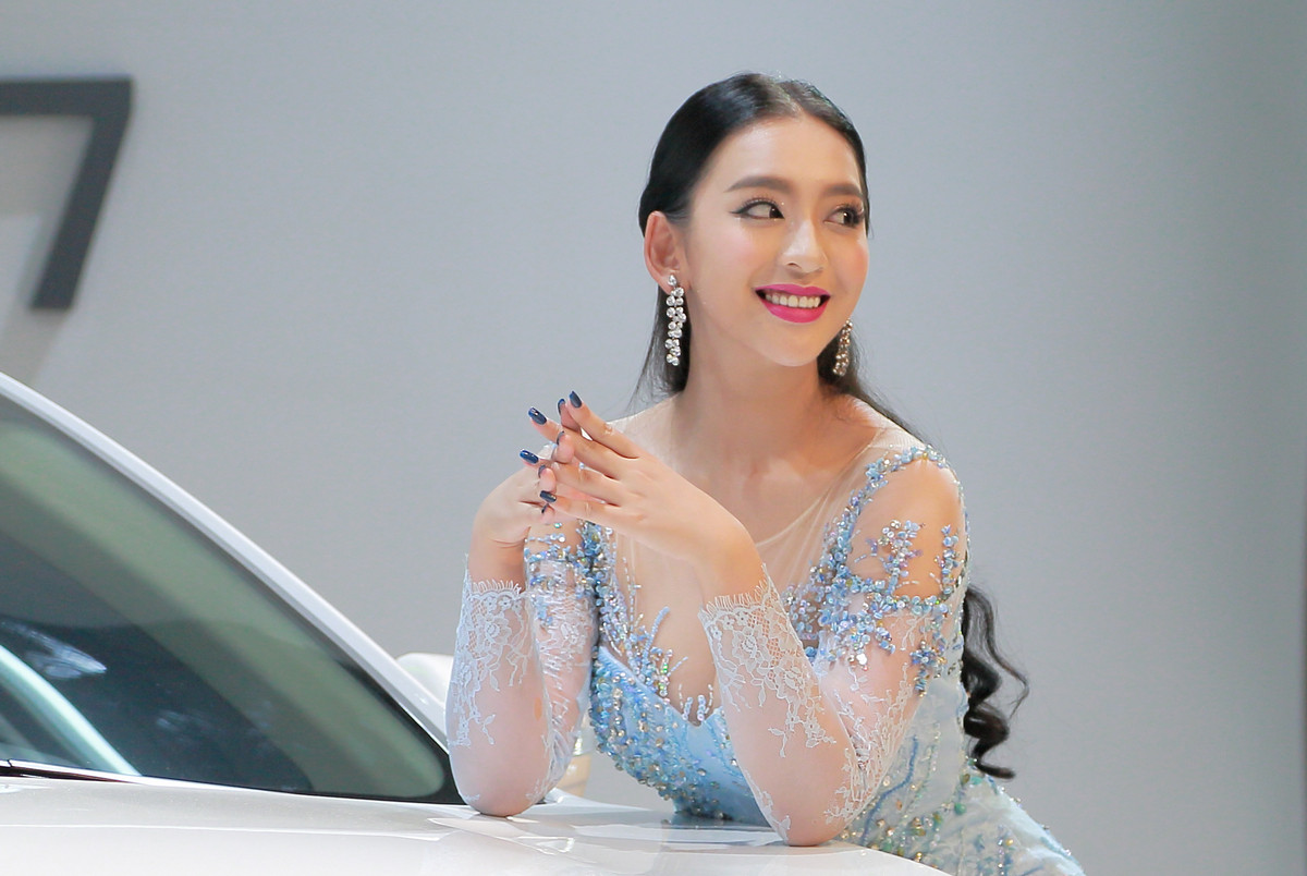  p>曹阳,1993年12月2日出生于湖北省荆州市,毕业于青岛大学,中国内地