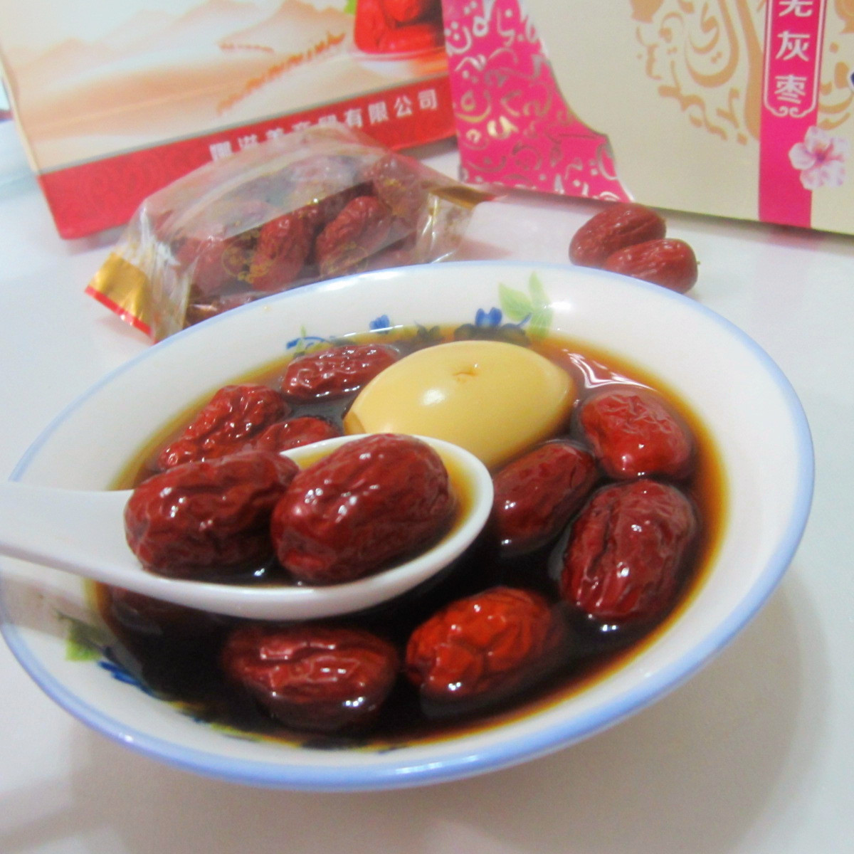 红枣枸杞煮鸡蛋