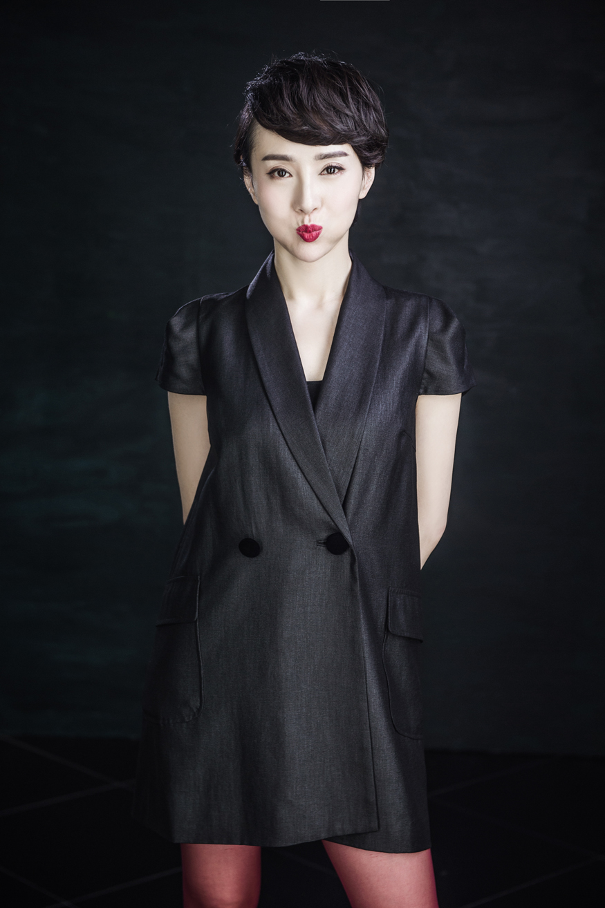  p data-id="go04ulybkc">李峥,演员.