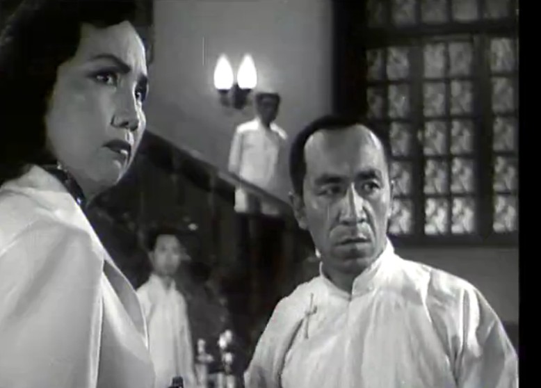 电影制片厂出品,由 a target="_blank" href="/item/水华/9012966"