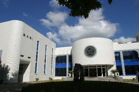  p>同济大学电影学院由 a href="#" data-lemmaid="133590">同济大学 