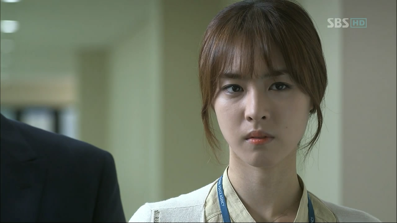 《幽灵》是2012年韩国 a href="#" data-lemmaid="30553">sbs /a>电视