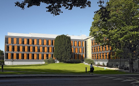  p data-id="gnvjfd7y3m">科克大学(university college cork,简称ucc