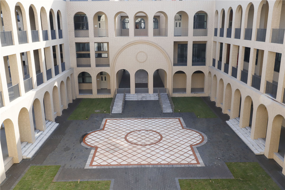 四川标榜国际职业学院