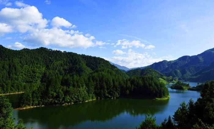  p>木瓜山水库坐落在隆回县大水田乡,坝址位于大水田乡木瓜山村,距 a