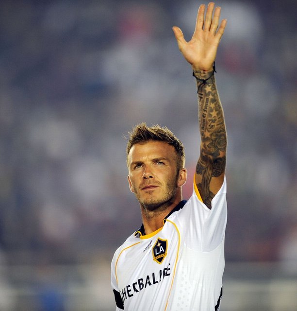  p>大卫·贝克汉姆(david beckham),1975年5月2日出生于英国 a target
