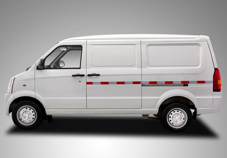 成功v2e是成功汽车旗下的微面车.