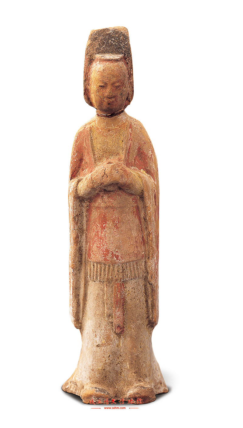 彩绘戴笼冠文吏俑