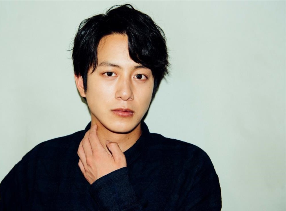  p>沟端淳平(みぞばた じゅんぺい),1989年6月14日出生于日本和歌山县