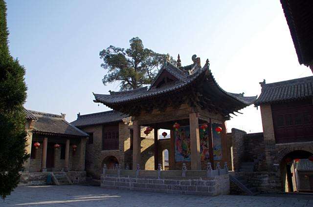 <p>冶底岱庙风景