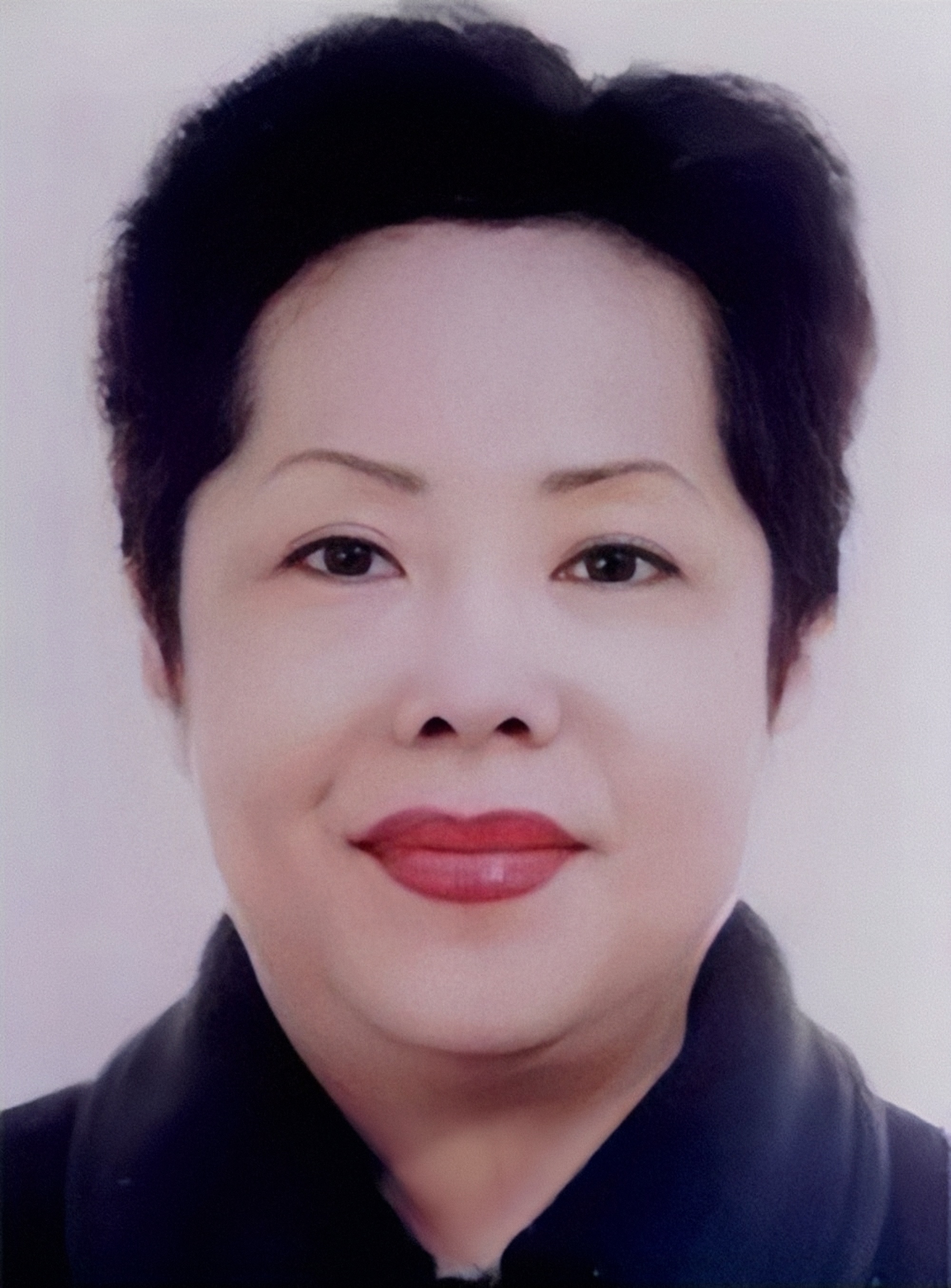  p>黄玉荣,女,中国山东人,1951年4月9日出生,曾任河南省高速公路管理