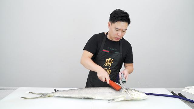  p data-id="sxg0nofjrwen">小文哥吃吃吃,本