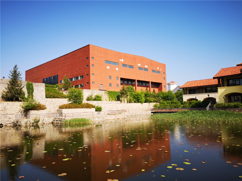长春建筑学院
