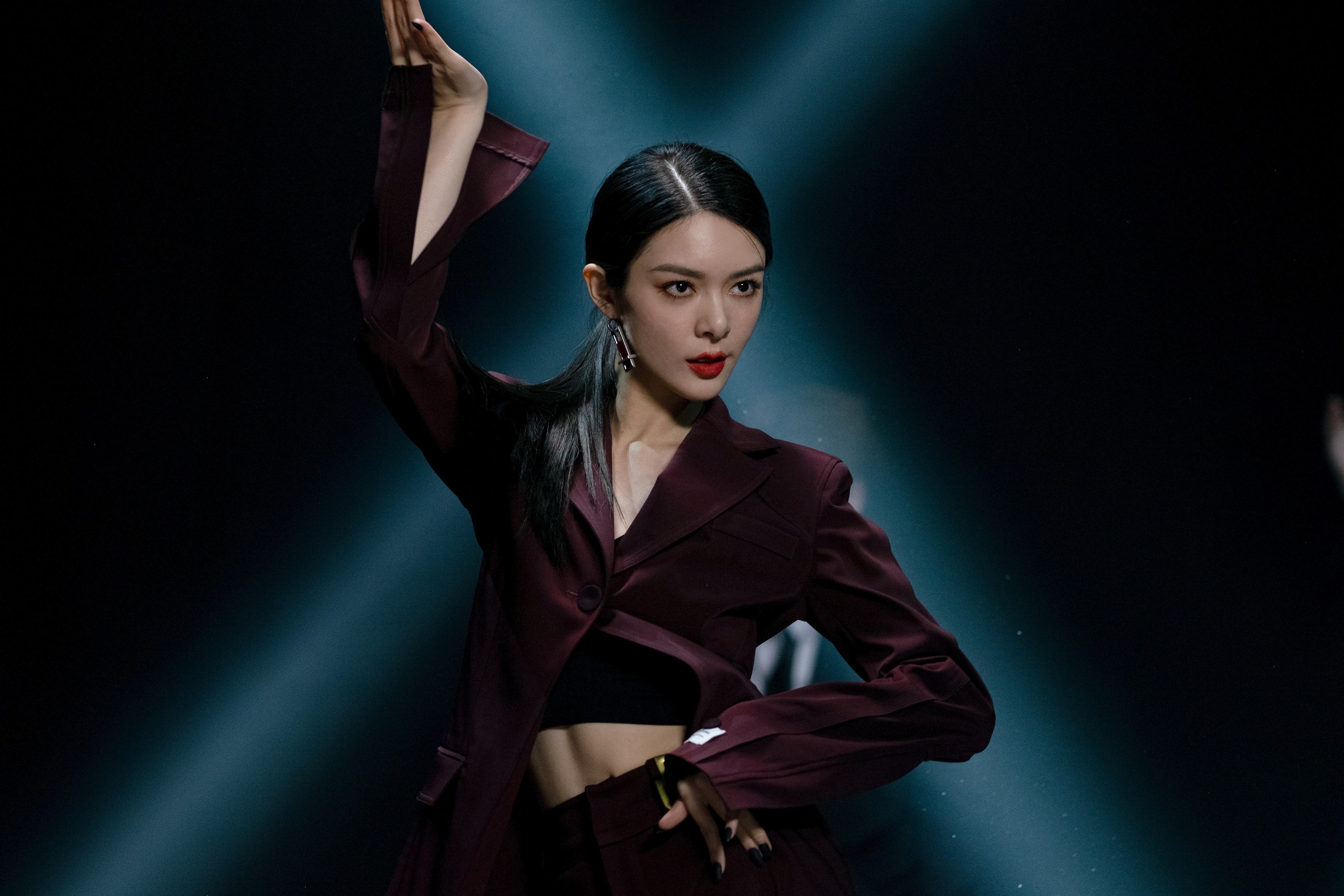  p>《硝烟四起》是 a target="_blank" href="/item/傅菁/22570223"