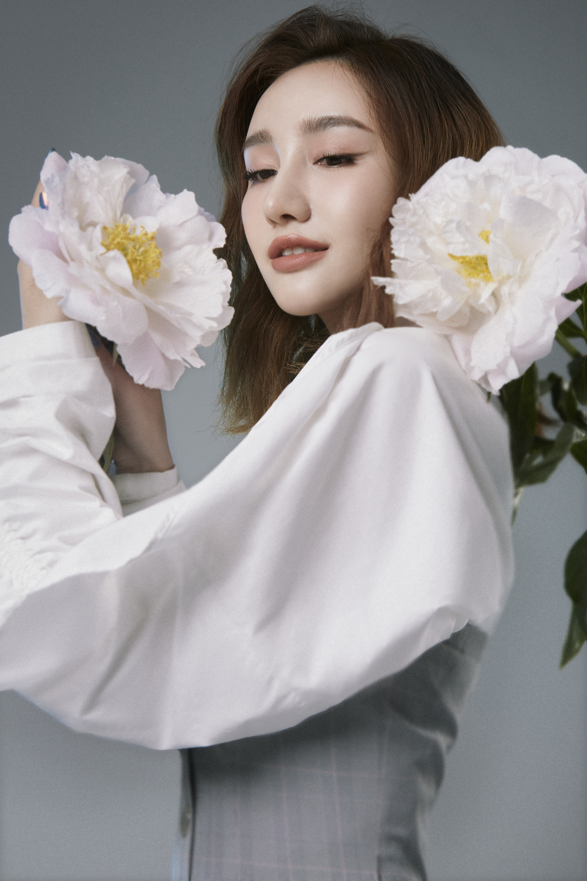  p>楼佳悦,1993年9月19日出生于浙江省杭州市,毕业于 a target="