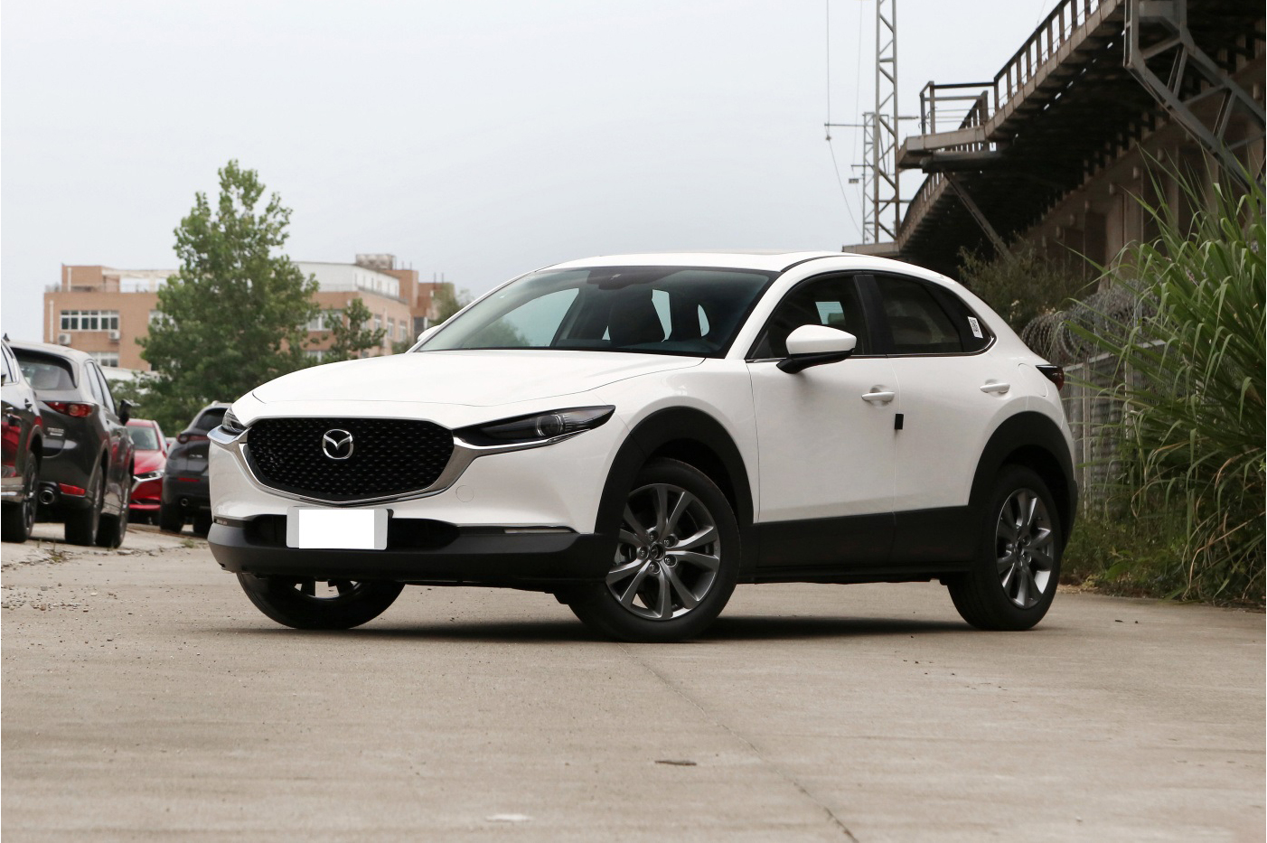 包含适合女性开的suv车型推荐的词条