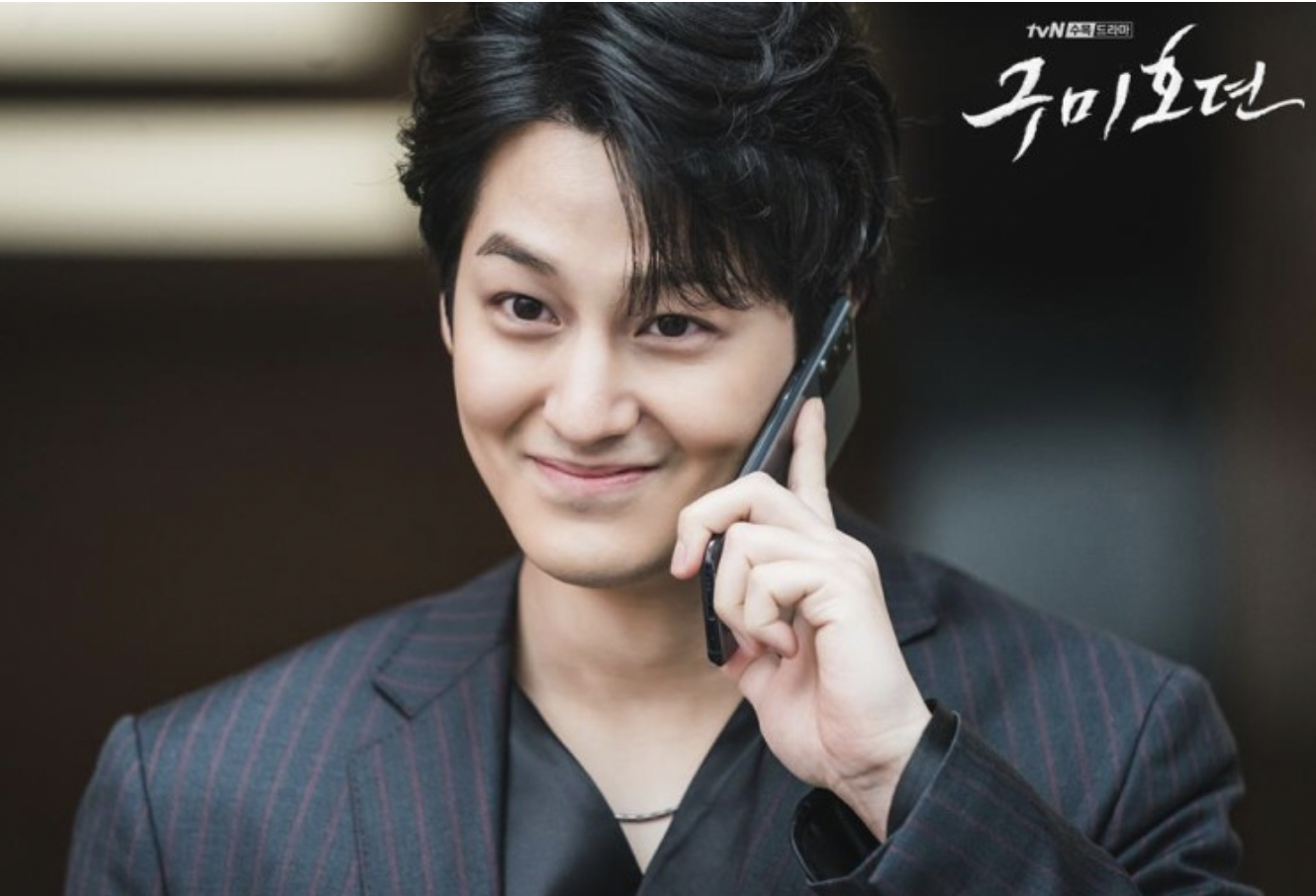 target="_blank" href="/item/《九尾狐传》/24591268" data-lemmaid=