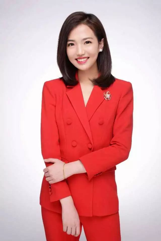王苏,女,毕业于浙江传媒学院,<a target="