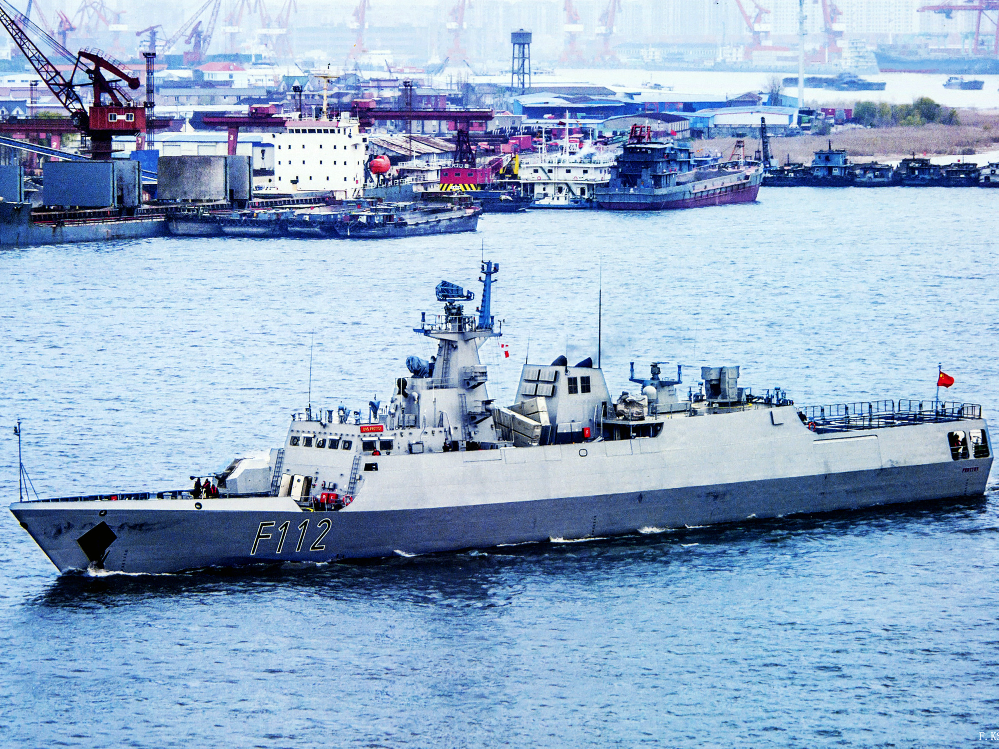 f112),是中国建造并出口孟加拉国的两艘轻型护卫舰之一