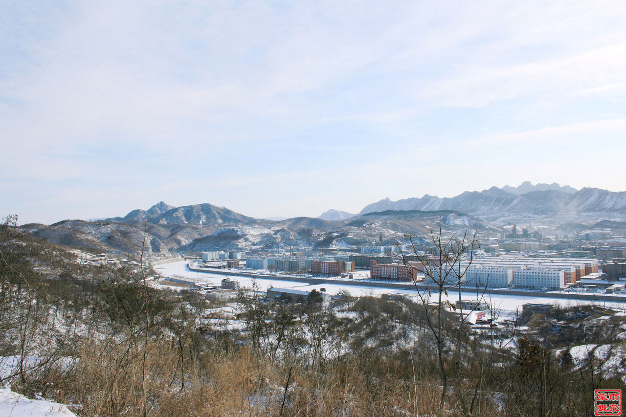  p>鹰手营子矿区是隶属 a target="_blank" href="/item/河北省